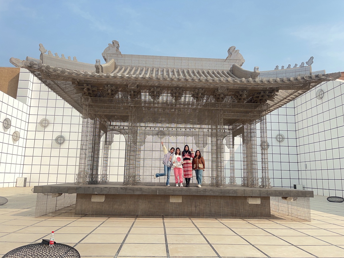 外貿部-探訪“只有河南·戲劇幻城”